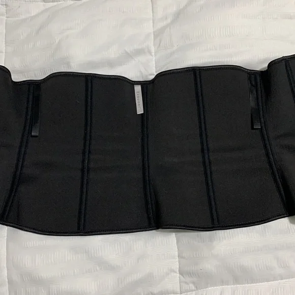 Waist trainer size M - Picture 4 of 5